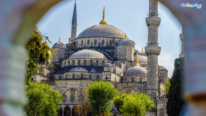 สุเหร่าสีน้ำเงิน (Blue Mosque) สิ่งมหัศจรรย์ของประเทศตุรกี 2 Blue Mosque Dome (1)