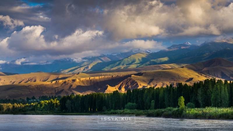 คีร์กีซสถาน ดินแดนแห่งภูเขาน้ำแข็ง (Kyrgyzstan) 5 ทะเลสาบอีสซิค คูล (Issyk-Kul)