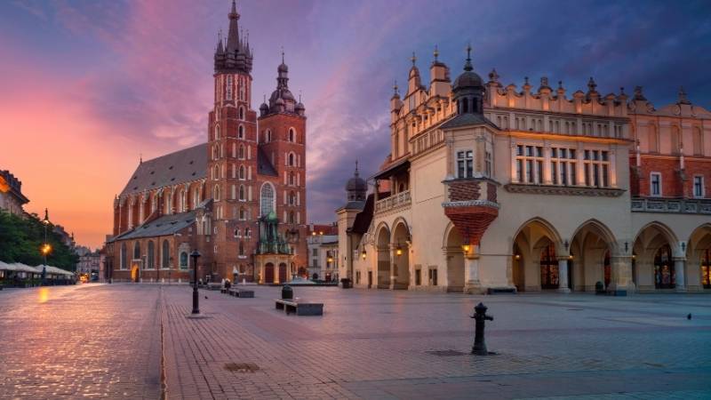 โปแลนด์ (Poland) : แหล่งรวมมนต์เสน่ห์ของมรดกโลกทางวัฒนธรรม 3 Krakow
