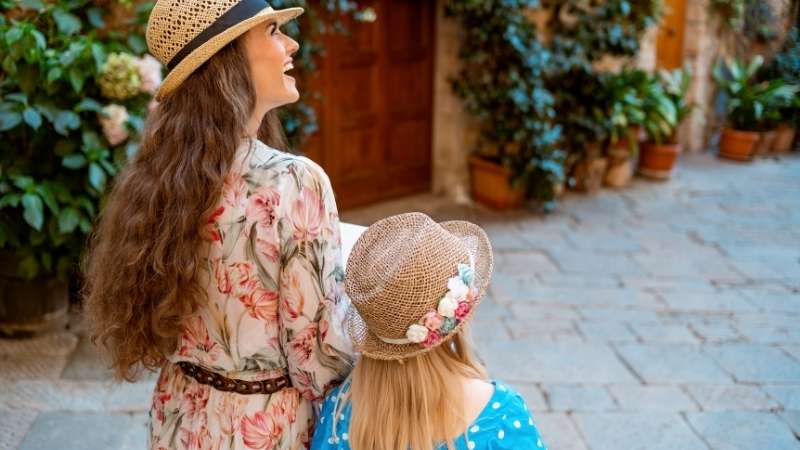 "8 ข้อดี" เที่ยวกับบริษัททัวร์ คิดให้ชัวร์ ก่อนตัดสินใจ 11 ความสุขที่ได้รับจากการท่องเที่ยว