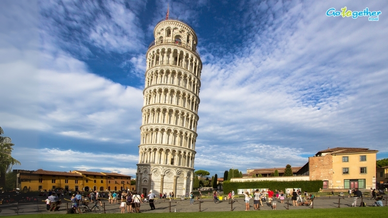 หอเอนปิซ่า (Leaning Tower of Pisa) (4)
