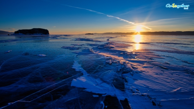 ทะเลสาบไบคาล (Lake Baikal) ทะเลสาบน้ำจืดเก่าแก่ ที่ลึกที่สุดในโลก!!! 3 วิวทะเลสาบไบคาลยามพระอาทิตย์ตก ฤดูหนาวในแคว้นไซบีเรีย ประเทศรัสเซีย