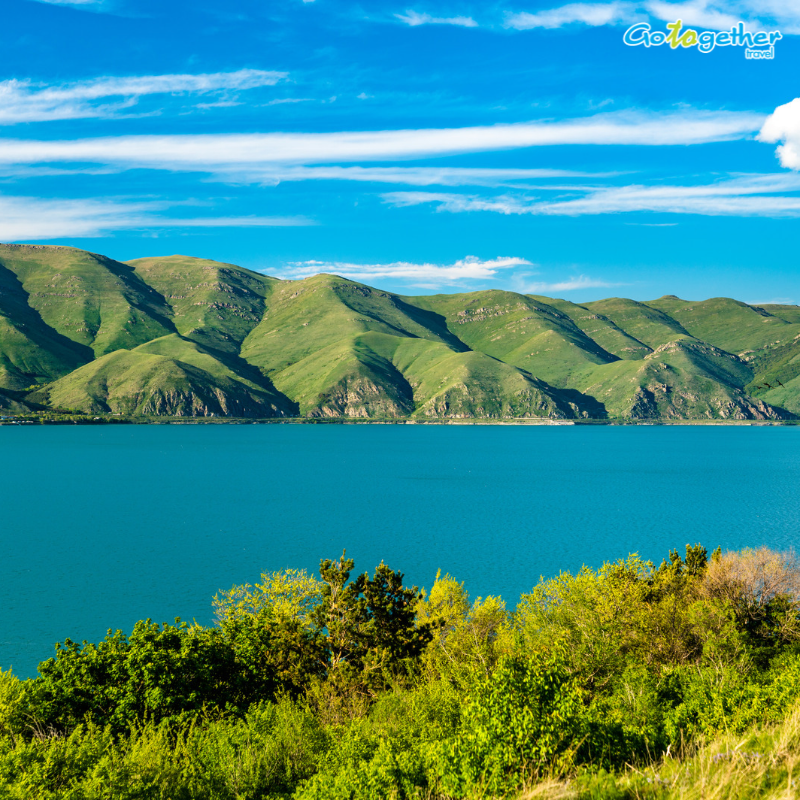 5 จุดเที่ยวประเทศอาร์เมเนีย ปักหมุดพิกัด Unseen ถ่ายรูปสวย 3 Lake Sevan & Sevanavank (ทะเลสาบเซวาน)